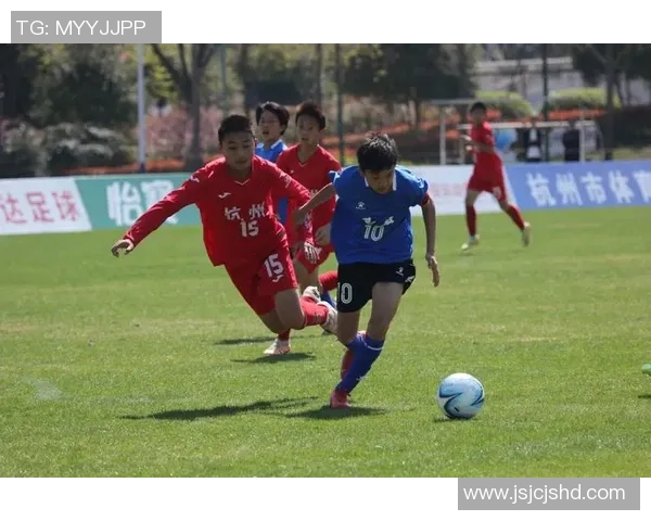 杭州足球队表现优异荣登足球状态排行榜第五名引发关注